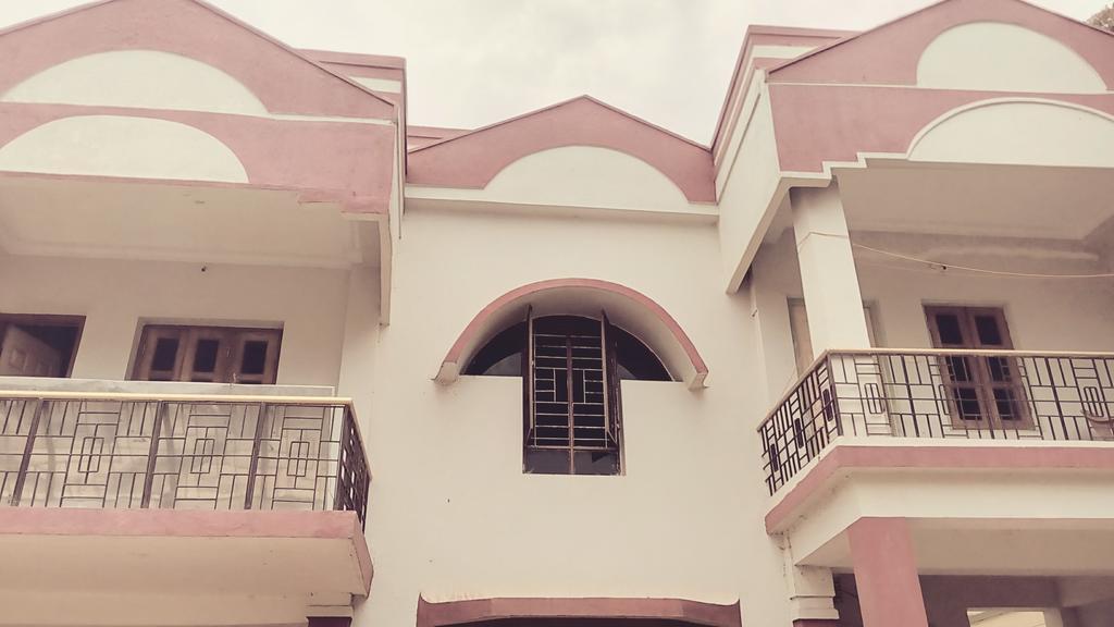 Laughing Buddha Homestay Bhubaneswar Esterno foto